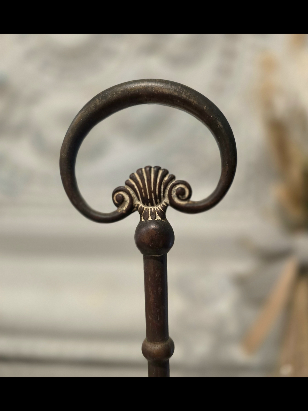 Vintage Cast Iron Door Stopper with Rubbed Gold Tone Made in England - Picture 3 of 11
